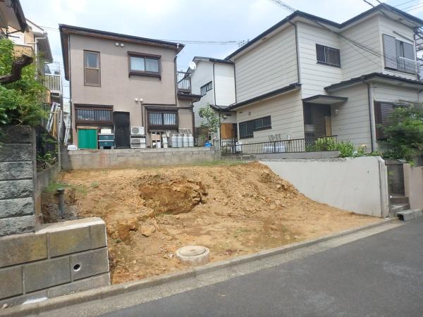 綾瀬市寺尾釜田３丁目の土地