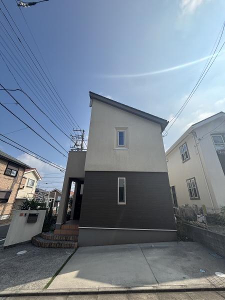 座間市西栗原２丁目の中古一戸建