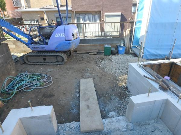 綾瀬市寺尾南２丁目の新築一戸建