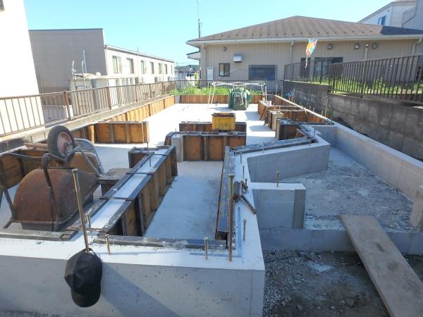 綾瀬市寺尾南２丁目の新築一戸建