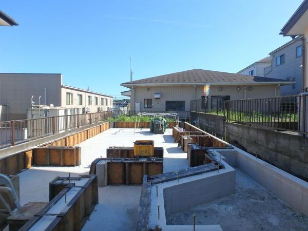 綾瀬市寺尾南２丁目の新築一戸建