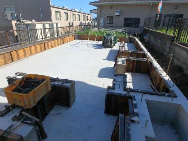 綾瀬市寺尾南２丁目の新築一戸建