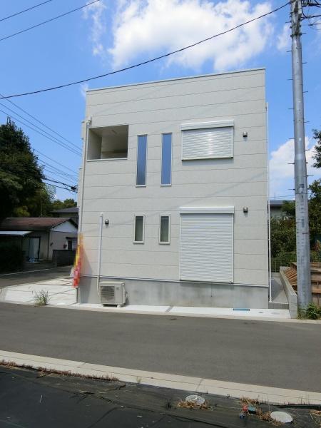 厚木市下川入の新築一戸建