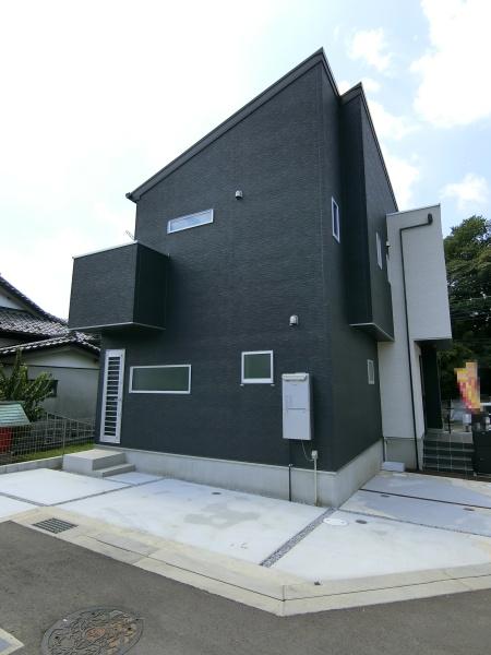 厚木市下川入の新築一戸建