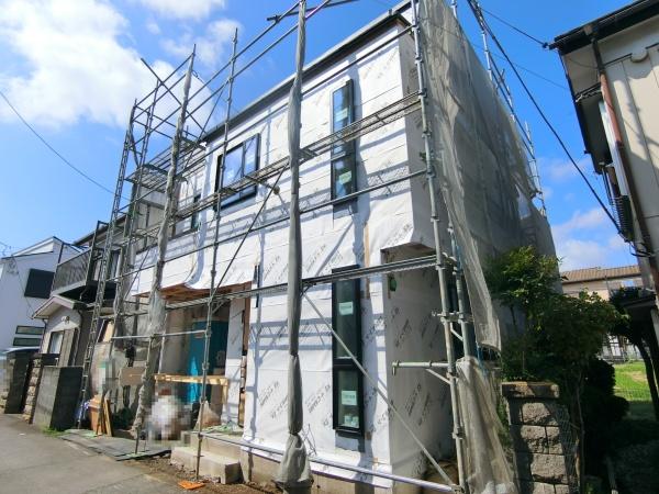 綾瀬市深谷南4丁目の新築一戸建(前面道路含む現地写真)