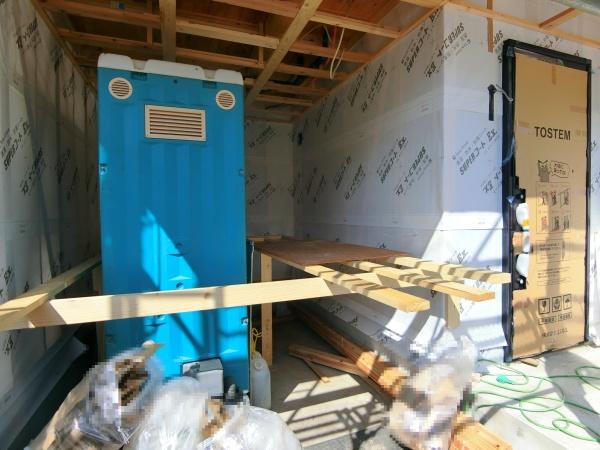 綾瀬市深谷南4丁目の新築一戸建(駐車場)