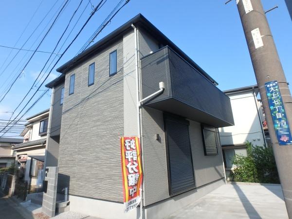 綾瀬市大上７丁目の新築一戸建