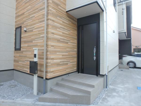 綾瀬市寺尾本町１丁目の新築一戸建