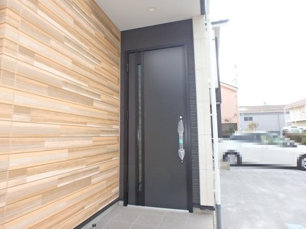 綾瀬市寺尾本町１丁目の新築一戸建