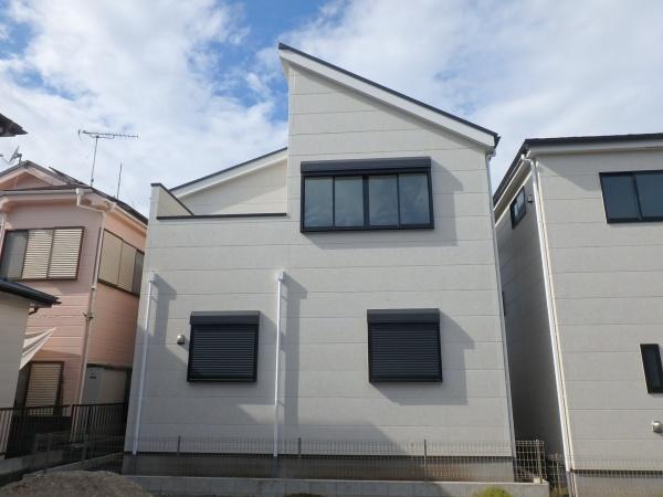 綾瀬市寺尾本町１丁目の新築一戸建