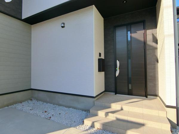 座間市入谷東３丁目の新築一戸建
