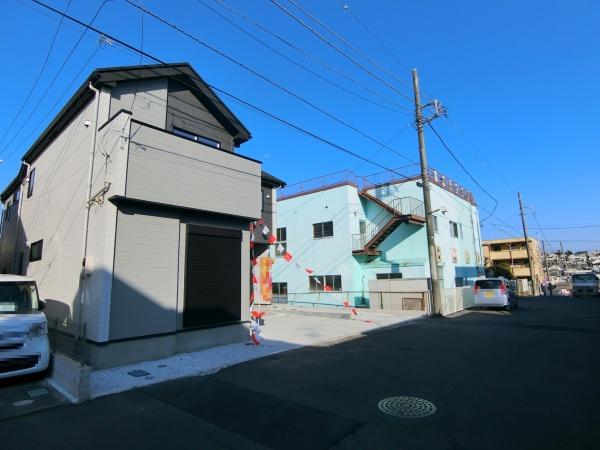 座間市入谷東３丁目の新築一戸建
