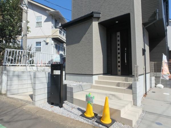 綾瀬市寺尾本町３丁目の新築一戸建