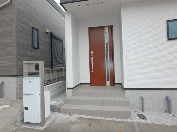 綾瀬市寺尾本町３丁目の新築一戸建