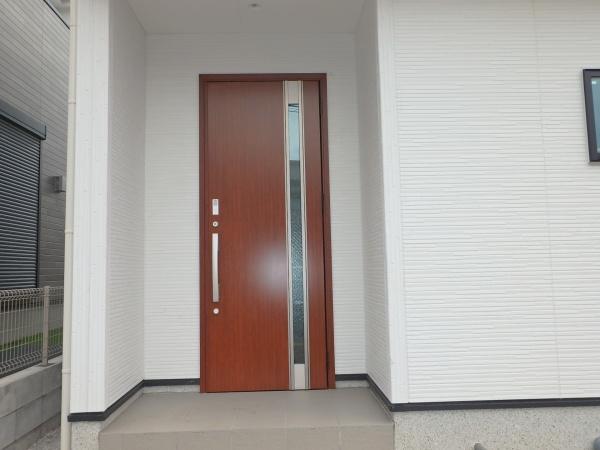綾瀬市寺尾本町３丁目の新築一戸建