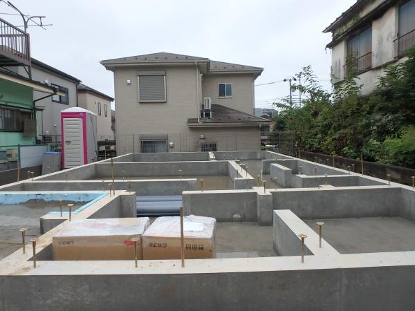 綾瀬市寺尾北３丁目の新築一戸建