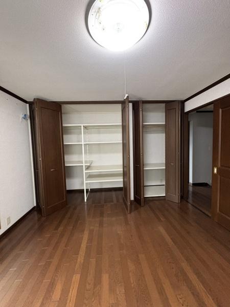 相模原市南区磯部の中古一戸建て(洋室)