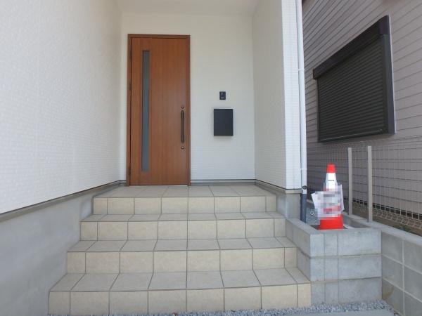 海老名市国分南２丁目の新築一戸建
