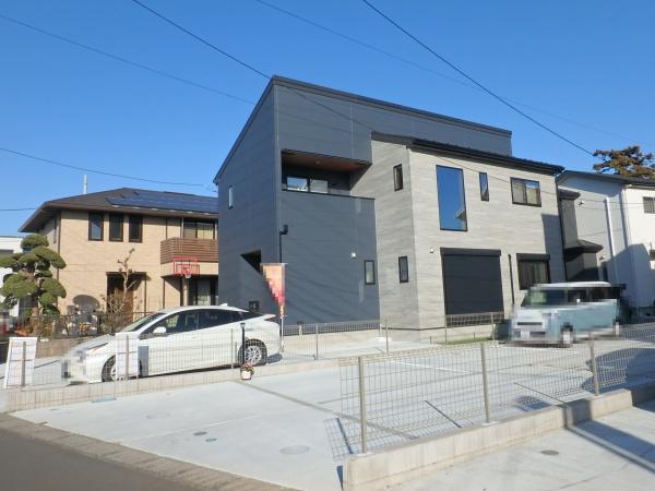 綾瀬市大上８丁目の新築一戸建