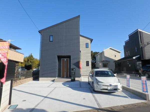 綾瀬市大上８丁目の新築一戸建