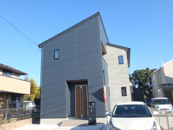 綾瀬市大上８丁目の新築一戸建