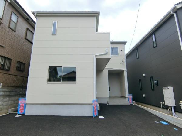 座間市入谷西２丁目の新築一戸建
