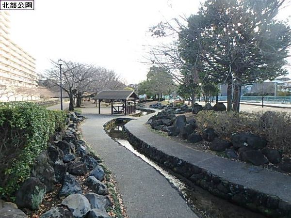 座間市南栗原６丁目の新築一戸建(北部公園)