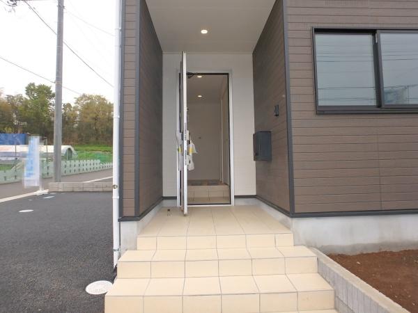 綾瀬市早川の新築一戸建