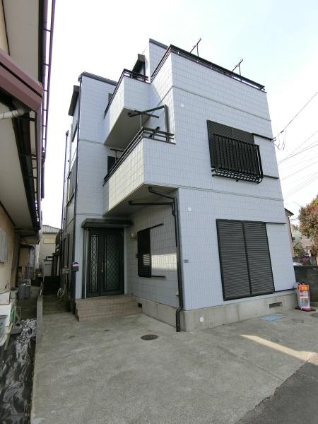 厚木市三田南３丁目の中古一戸建て