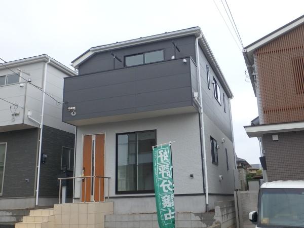 綾瀬市小園南２丁目の新築一戸建