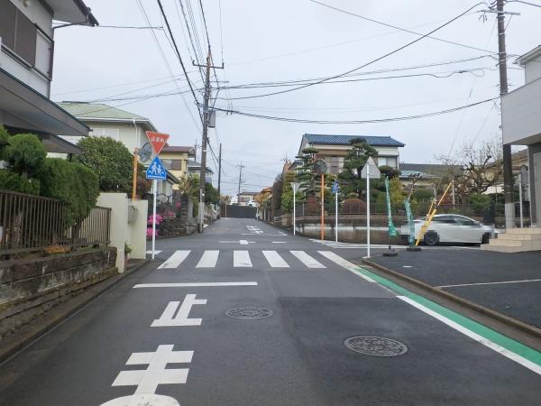 綾瀬市小園南２丁目の新築一戸建