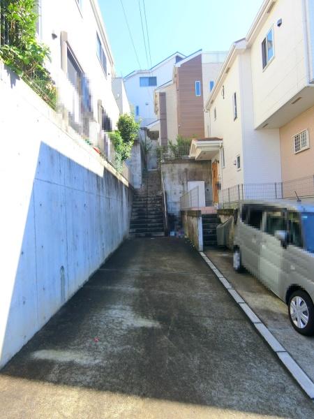 座間市南栗原４丁目の中古一戸建て