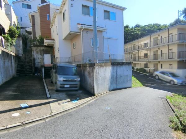 座間市南栗原４丁目の中古一戸建て
