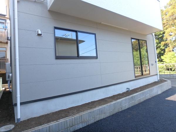 綾瀬市寺尾南２丁目の新築一戸建