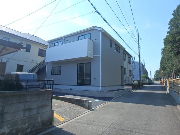 綾瀬市寺尾南２丁目の新築一戸建