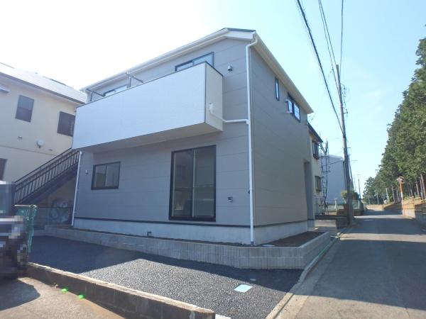 綾瀬市寺尾南２丁目の新築一戸建