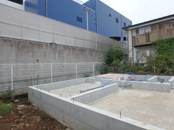 綾瀬市寺尾釜田２丁目の新築一戸建