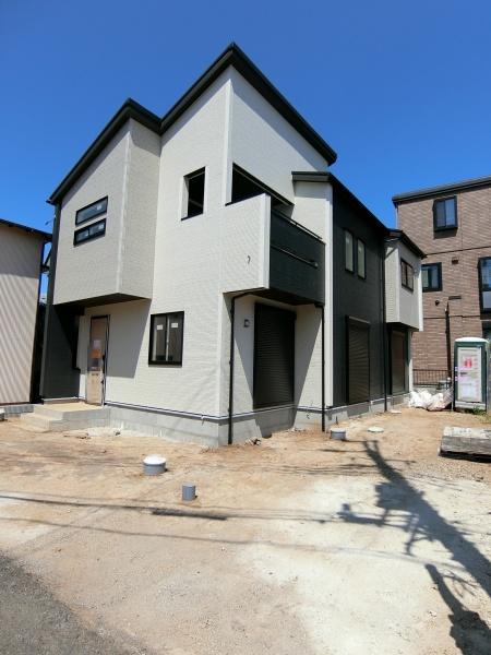 厚木市妻田東１丁目の新築一戸建