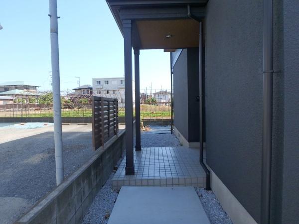 海老名市中新田４丁目の中古一戸建て