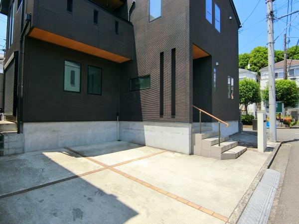 座間市入谷東３丁目の中古一戸建て
