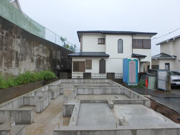 綾瀬市寺尾西３丁目の新築一戸建