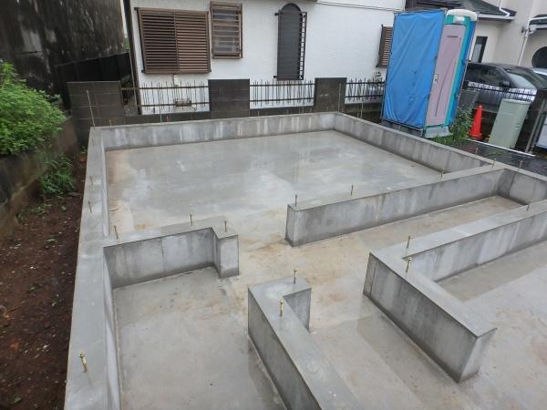 綾瀬市寺尾西３丁目の新築一戸建