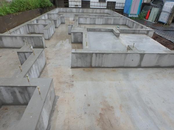 綾瀬市寺尾西３丁目の新築一戸建