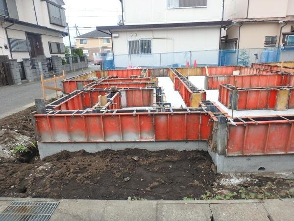 綾瀬市蓼川２丁目の新築一戸建
