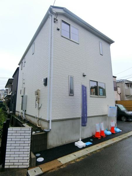 座間市栗原中央１丁目の新築一戸建