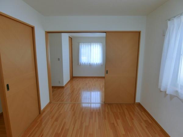 座間市ひばりが丘１丁目の中古一戸建て