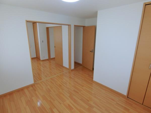 座間市ひばりが丘１丁目の中古一戸建て