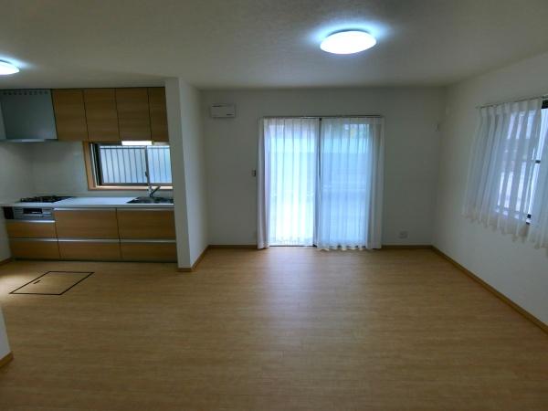 座間市ひばりが丘１丁目の中古一戸建