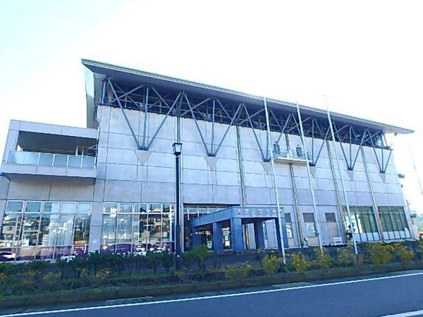 東建ニューハイツ海老名５号棟(北部公園屋内プール)