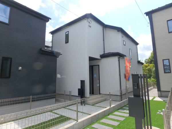 綾瀬市小園の新築一戸建